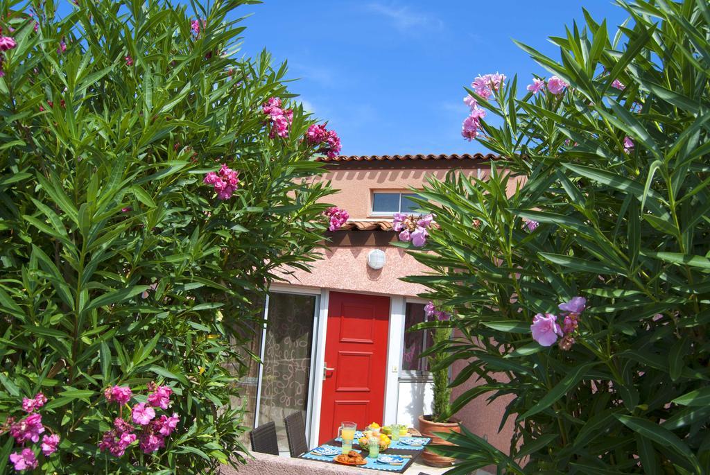 Lagrange Grand Bleu Vacances - Residence Les Jardins De Neptune Saint-Cyprien  Bagian luar foto