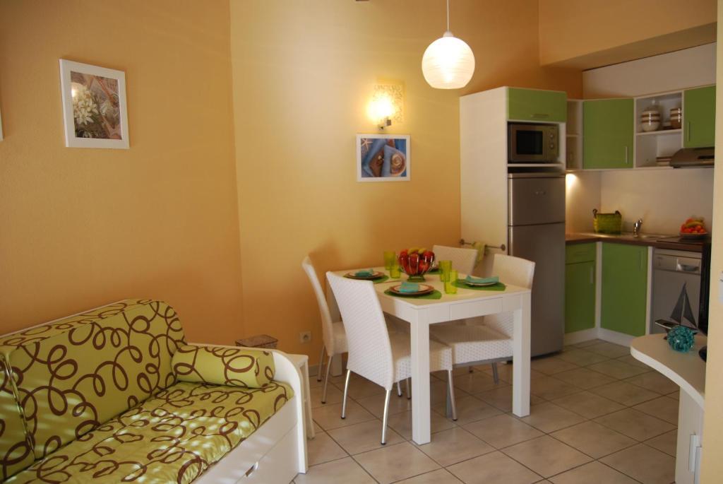 Lagrange Grand Bleu Vacances - Residence Les Jardins De Neptune Saint-Cyprien  Bagian luar foto